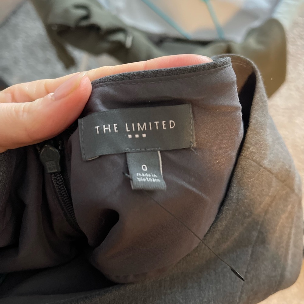 Dress - Picture 2 of 2